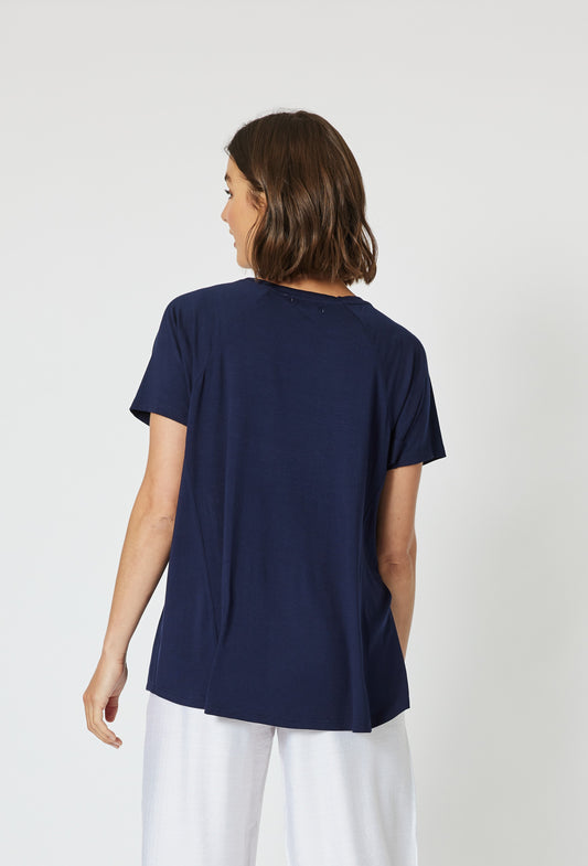 Clarity navy tee
