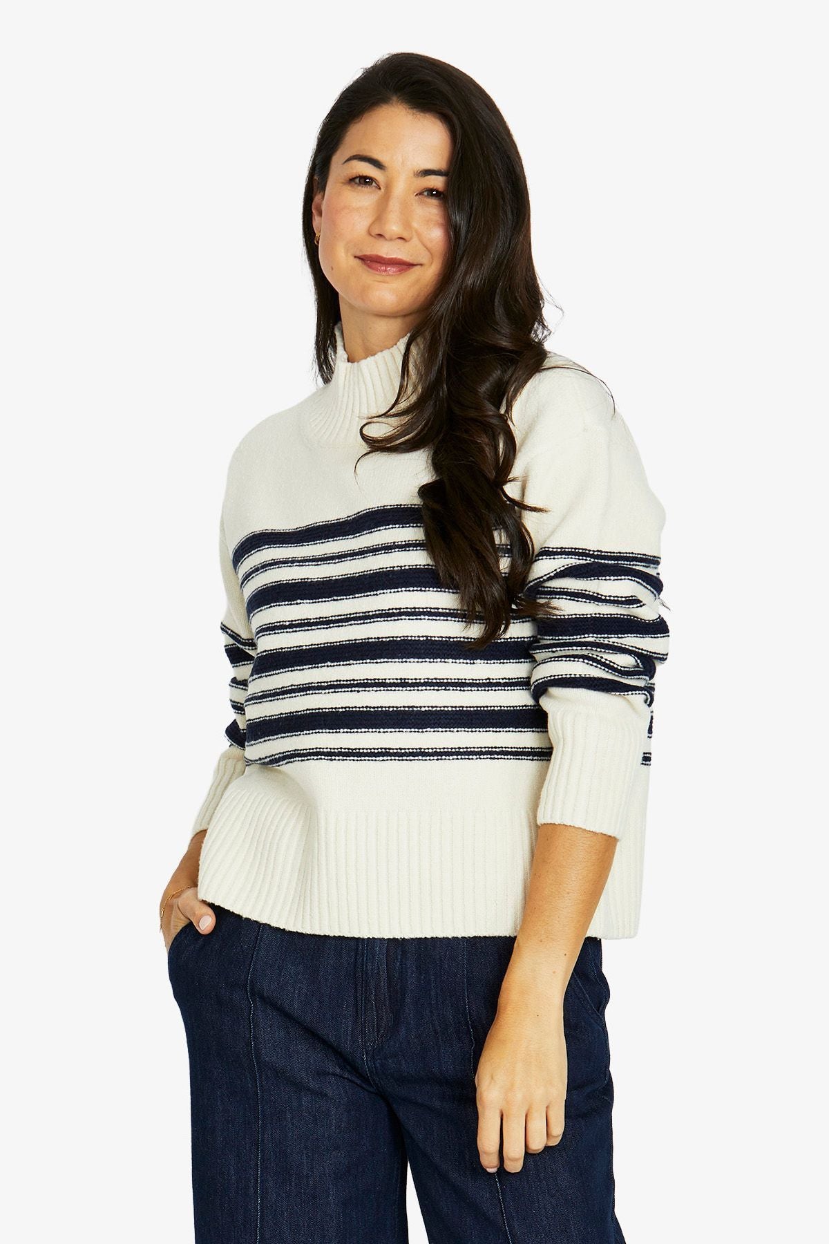 JUMP reverse stripe pullover