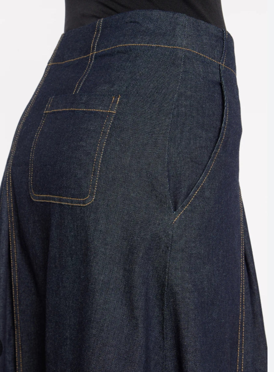 Marco Polo denim skirt