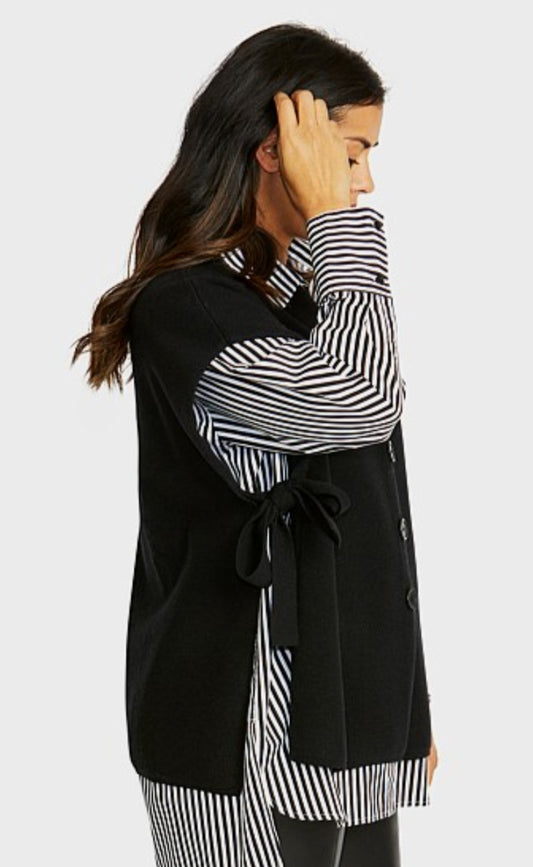 Ping Pong Caterina vest in black