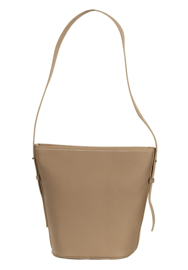 Sassy Duck Naples in stone