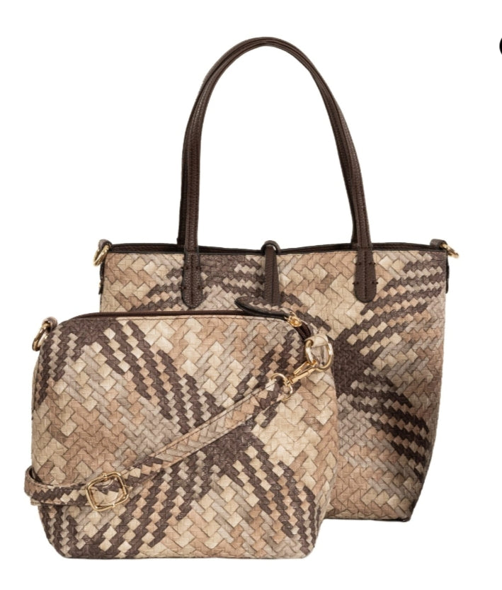 Sassy duck Reversible tote in coffee