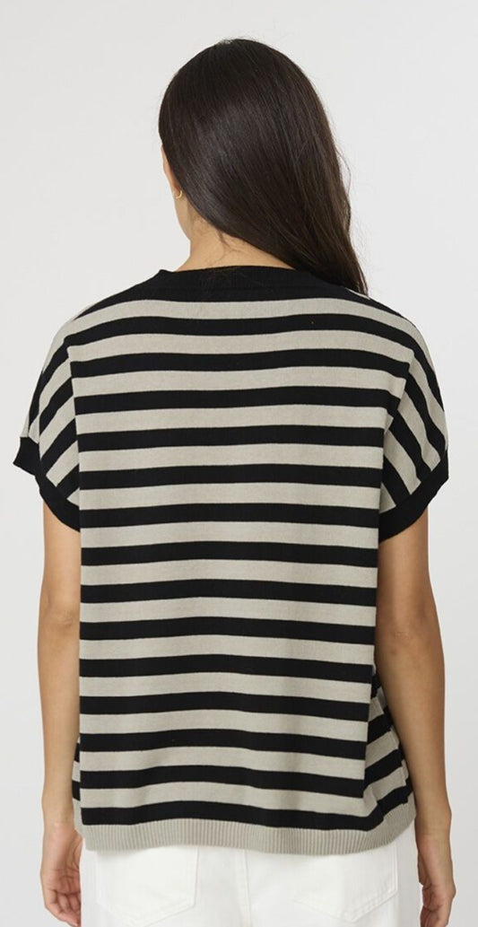 Stella & Gemma Gwen tee
