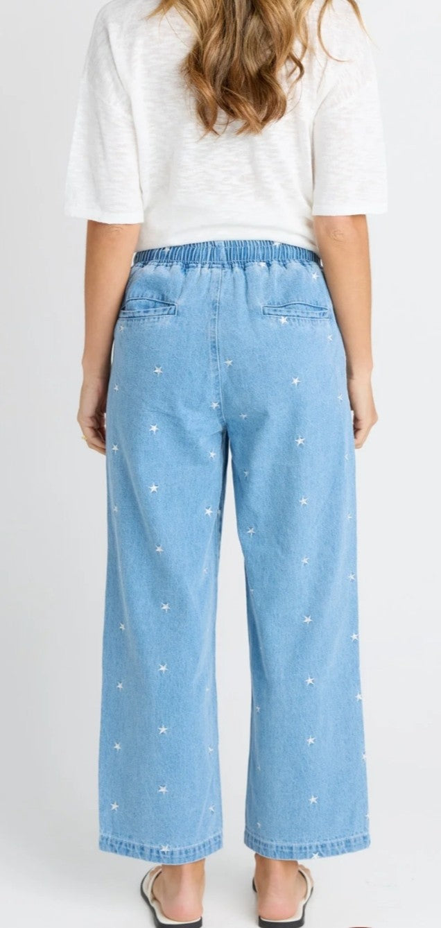 Betty Basics embroidered star jeans