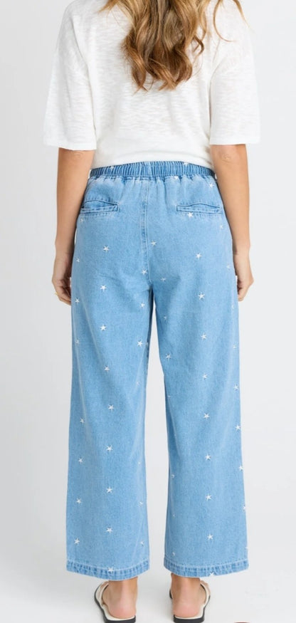 Betty Basics embroidered star jeans