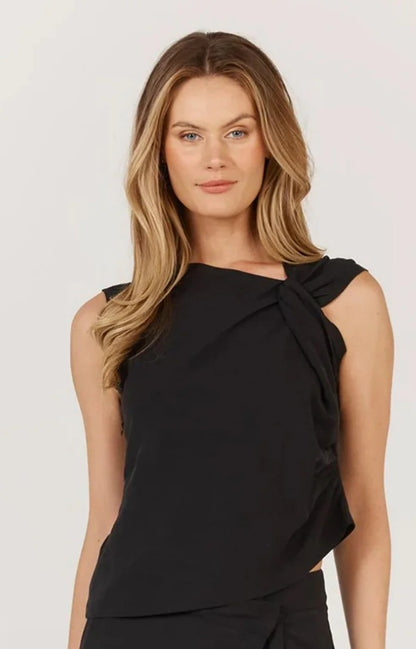 Fate & Becker Sandara top