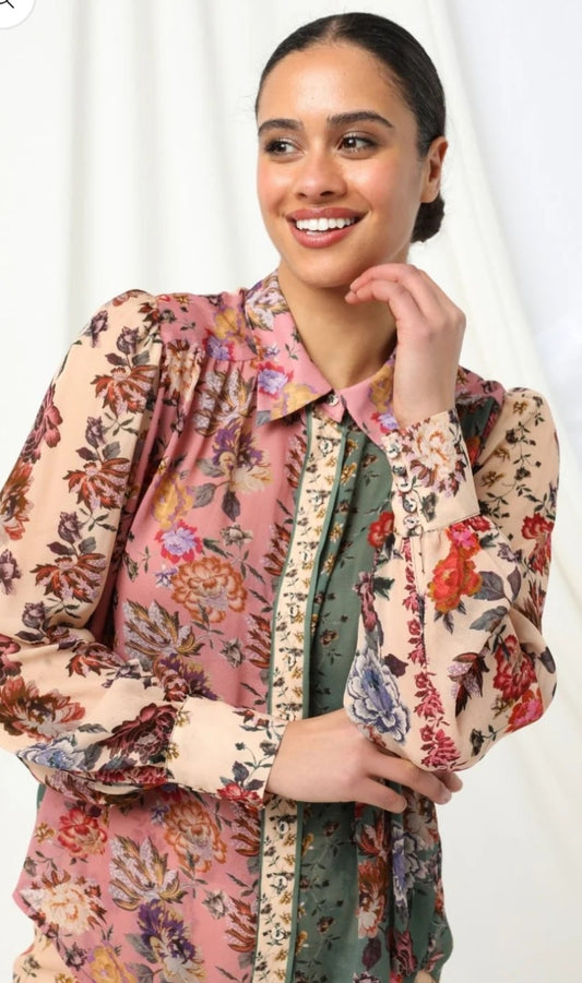 Kachel Genevieve Blouse