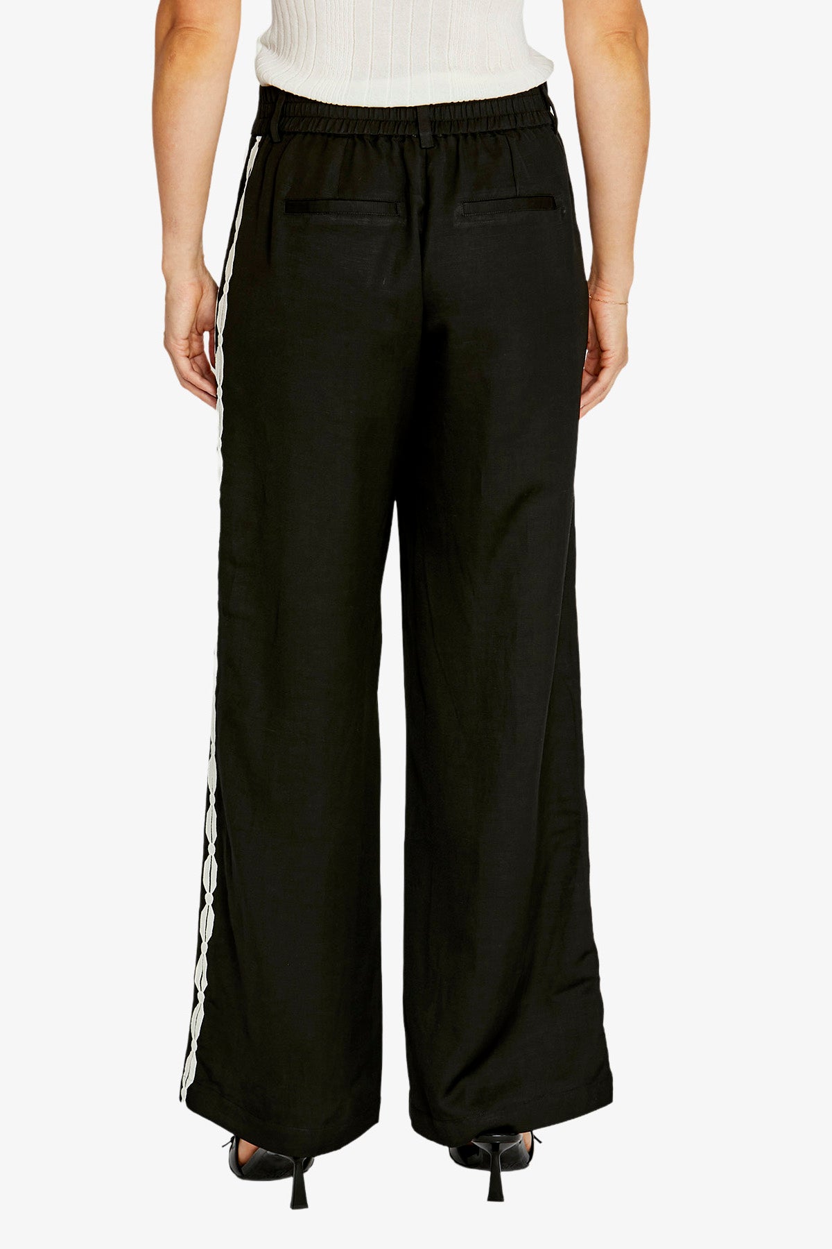 Ping Pong Mila scalloped trim pants