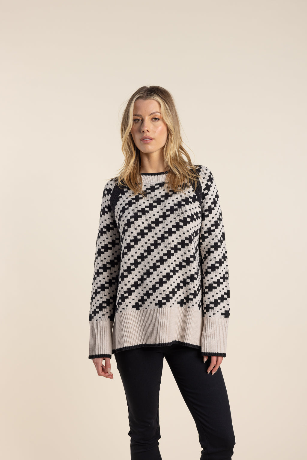 Tw T's Cross jacquard sweater