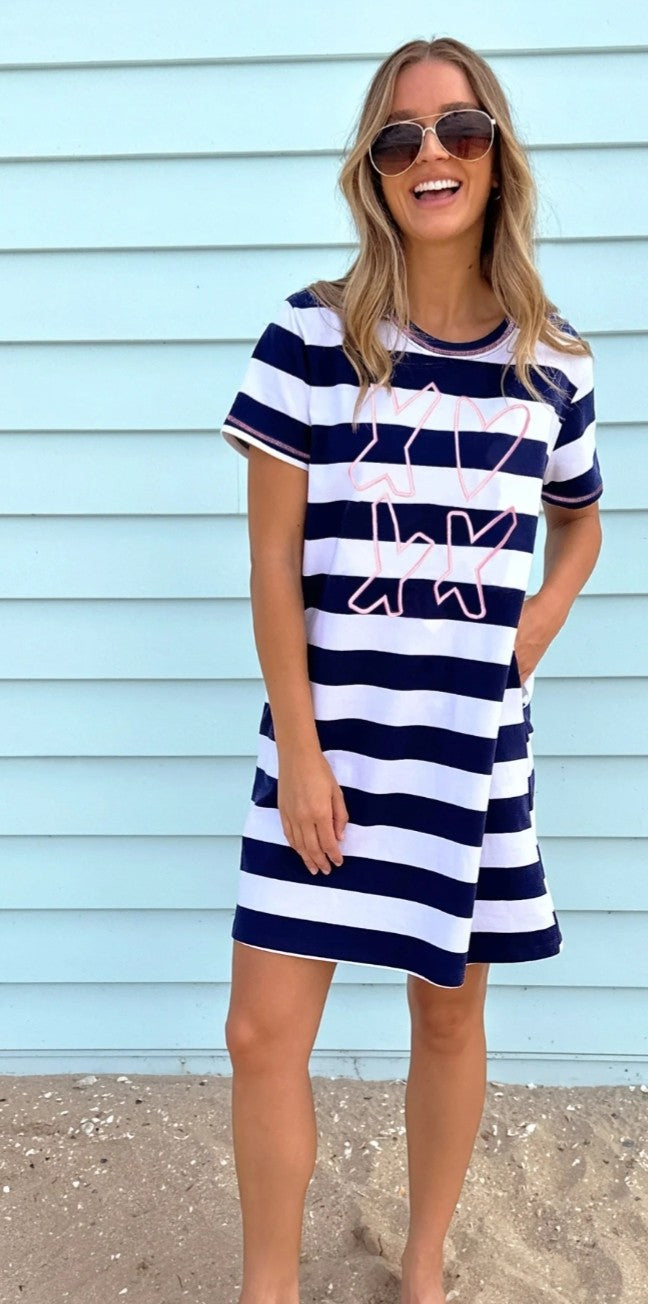 Threadz 'Love and Kisses' dress