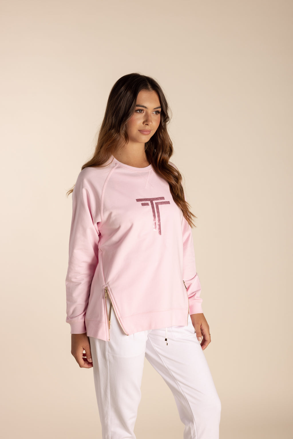 Two Ts logo sweater pink