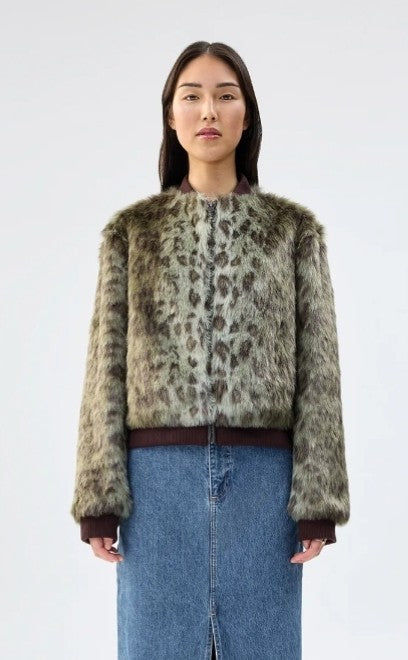 Unreal Fur Foliage jacket