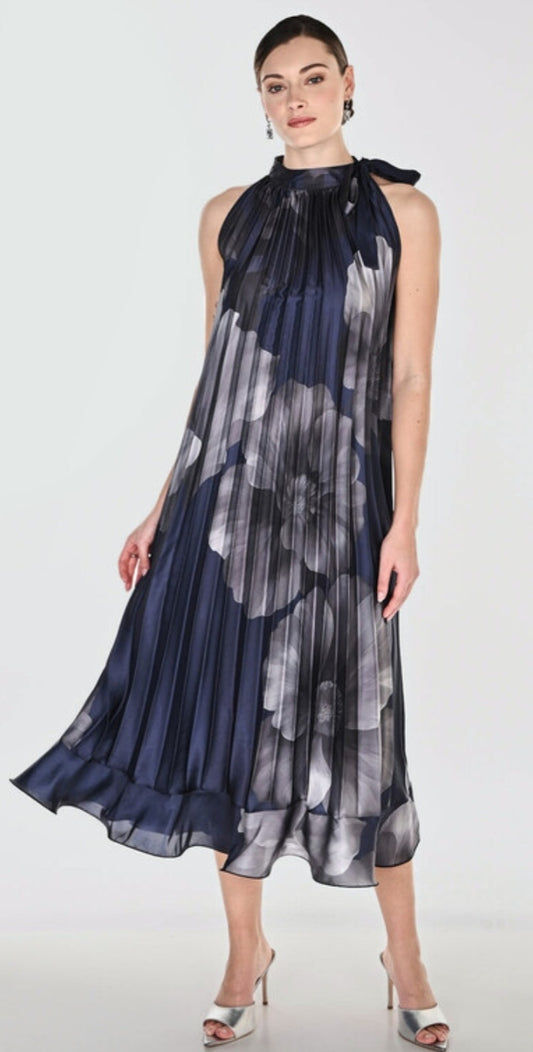 Frank Lyman grey pleated dress